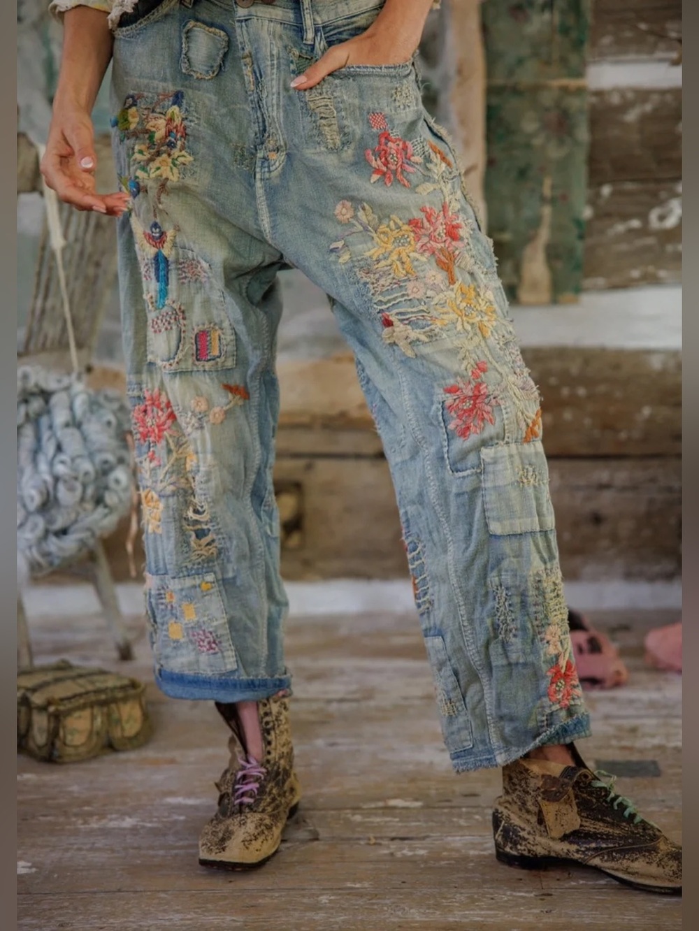 MAGNOLIA PEARL Hummingbird Minor Patchwork Embroidery Jeans Denim Pants Cotton